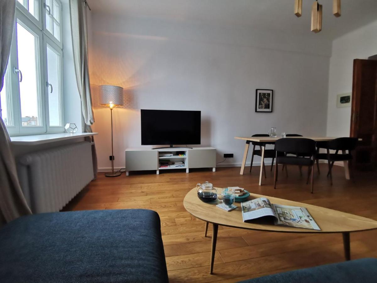 Designer Apartment 110M2 With King Size Beds & Equipped Kitchen Krasków Eksteriør bilde