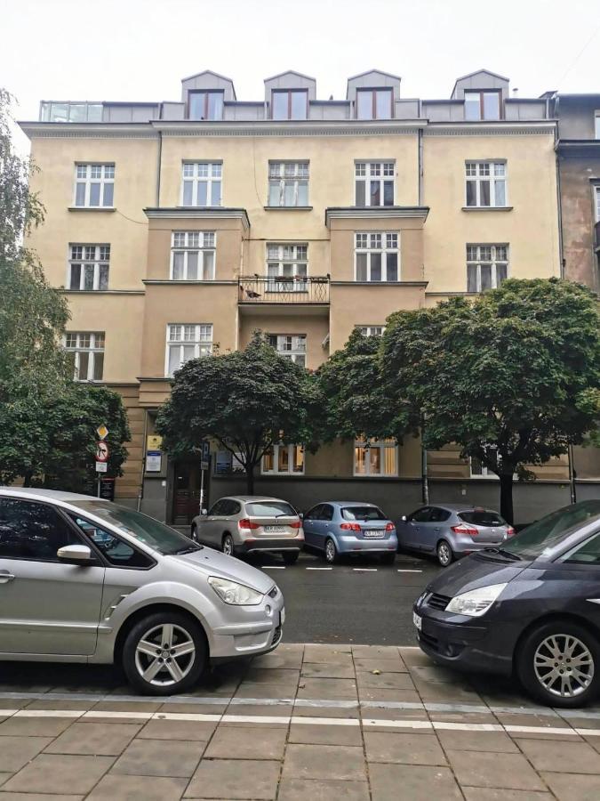 Designer Apartment 110M2 With King Size Beds & Equipped Kitchen Krasków Eksteriør bilde